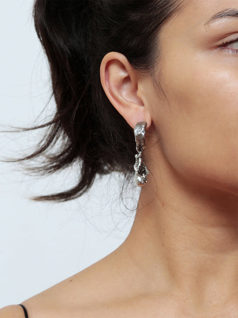 molten gota hoop earrings